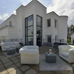 Atrium By Happyculture 3*