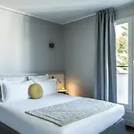 Hotel Atrium By Happyculture Suresnes