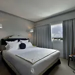 Atrium By Happyculture Hotel