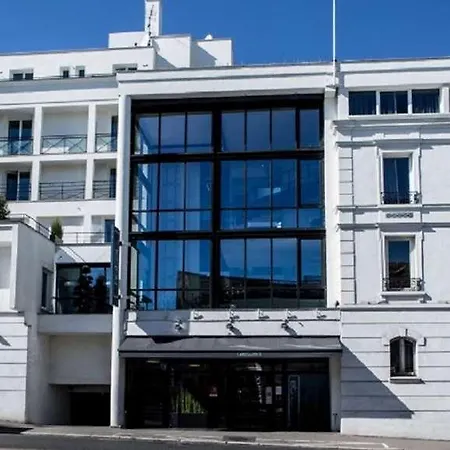 Ξενοδοχείο Atrium By Happyculture