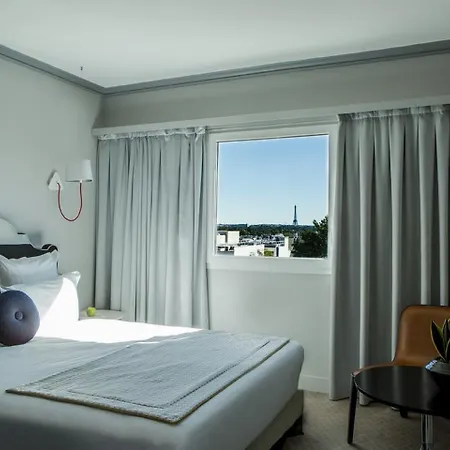 Atrium By Happyculture 3* Suresnes