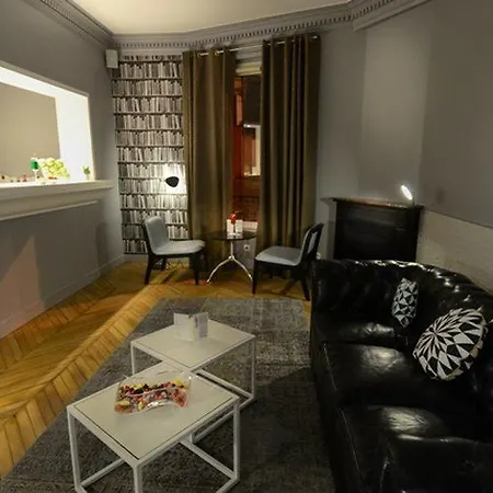 Atrium Hotel 3*