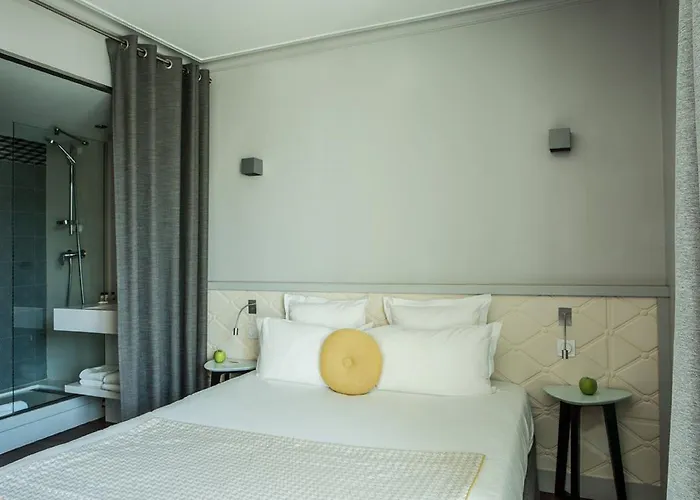 Atrium By Happyculture 3* Suresnes