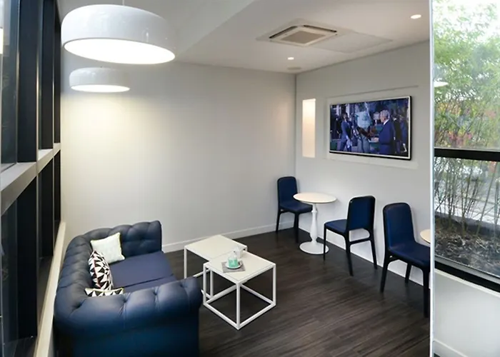 Hotel Atrium By Happyculture 3*